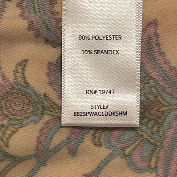 Pioneer Woman NEW 3/4 Sleeve Size Medium Top - Picture 10 of 11